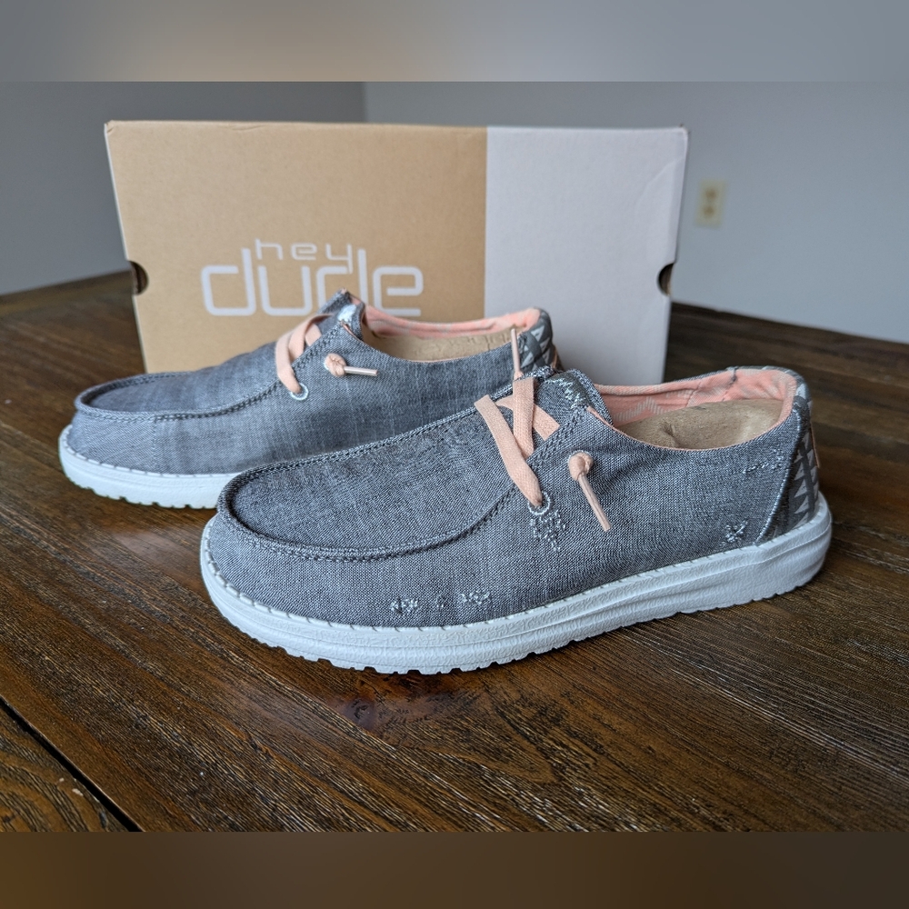 Hey Dude Wendy Boho size 6